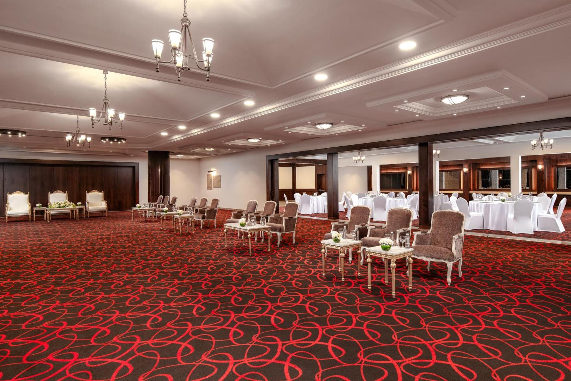 Carlton Al Moaibed Hotel Dammam Zewnętrze zdjęcie The ballroom at the hotel